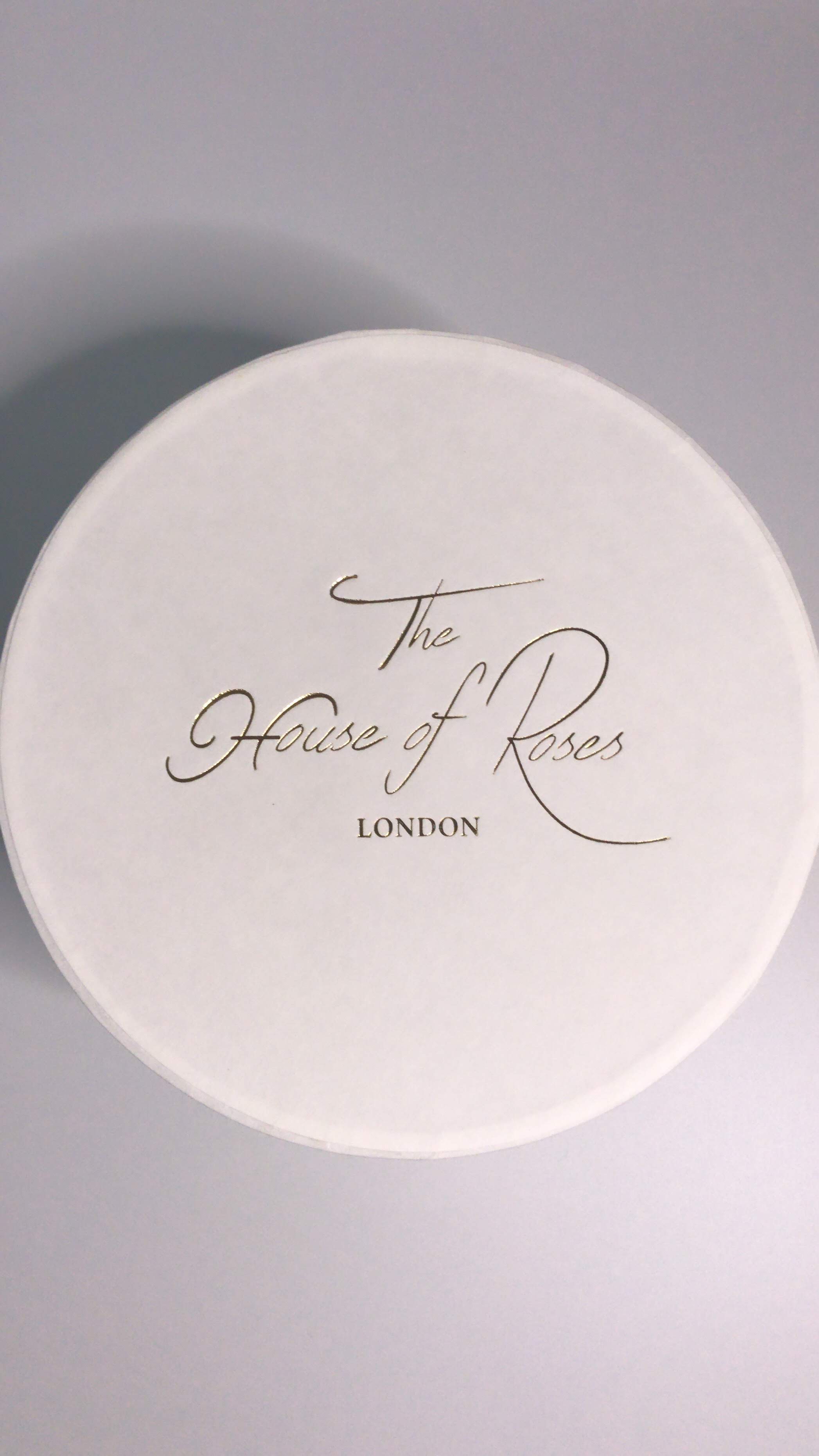 Eternal Rose Hatbox - White - The House of Roses London